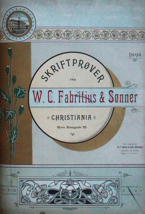 Omslaget til Fabritius skriftprøve fra 1898